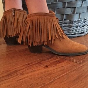Soda Fringe Booties